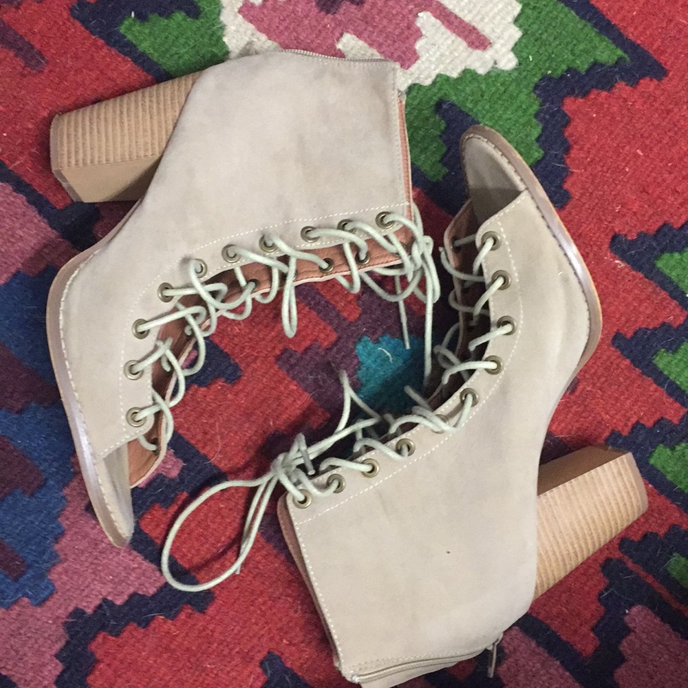 beige heels